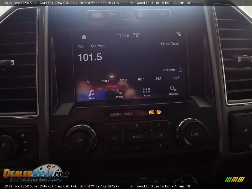 2019 Ford F250 Super Duty XLT Crew Cab 4x4 Oxford White / Earth Gray Photo #25