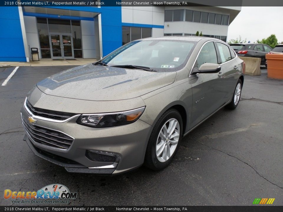 2018 Chevrolet Malibu LT Pepperdust Metallic / Jet Black Photo #2