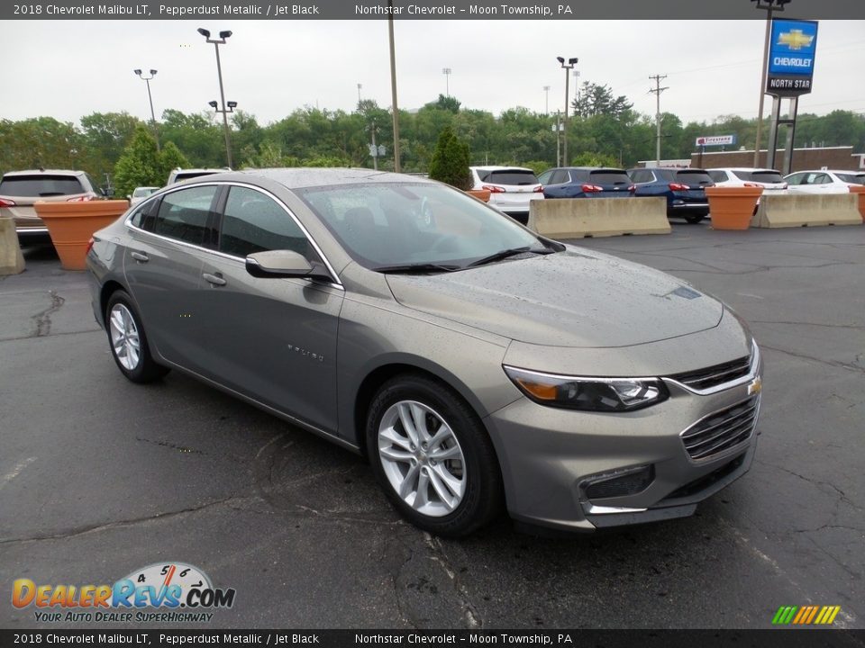 2018 Chevrolet Malibu LT Pepperdust Metallic / Jet Black Photo #11