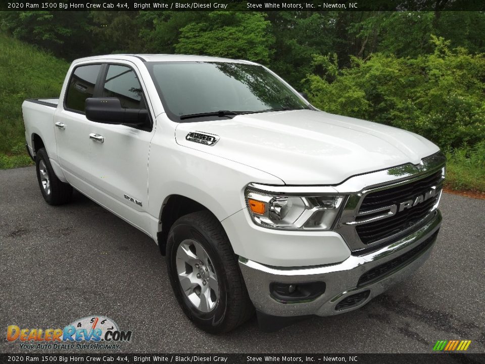 2020 Ram 1500 Big Horn Crew Cab 4x4 Bright White / Black/Diesel Gray Photo #4