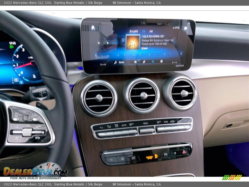 Controls of 2022 Mercedes-Benz GLC 300 Photo #7