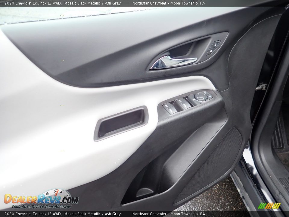 2020 Chevrolet Equinox LS AWD Mosaic Black Metallic / Ash Gray Photo #25
