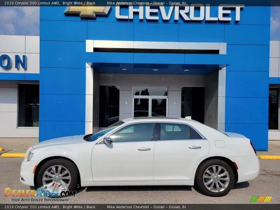 2019 Chrysler 300 Limited AWD Bright White / Black Photo #1