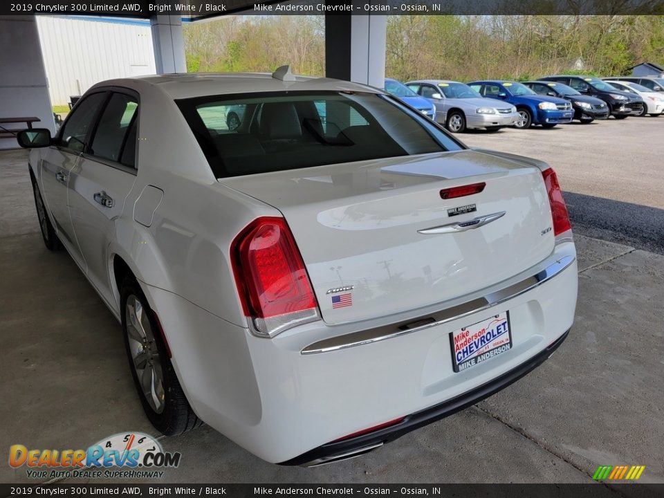 2019 Chrysler 300 Limited AWD Bright White / Black Photo #7