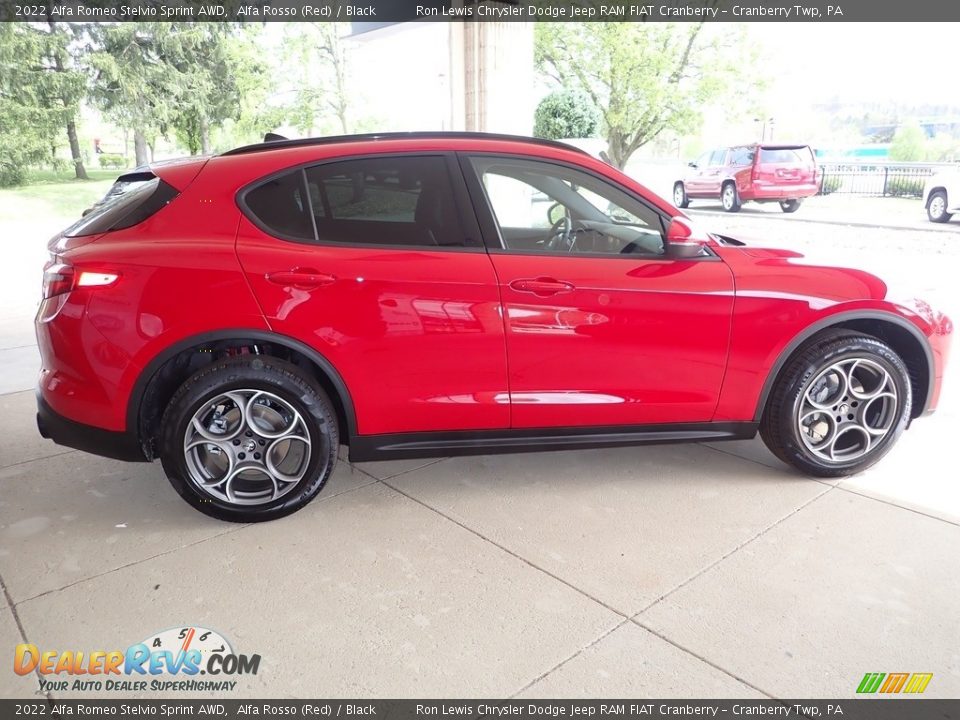 2022 Alfa Romeo Stelvio Sprint AWD Alfa Rosso (Red) / Black Photo #6