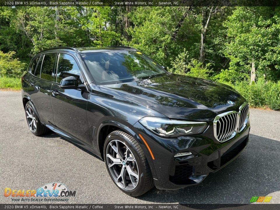 Front 3/4 View of 2020 BMW X5 xDrive40i Photo #4