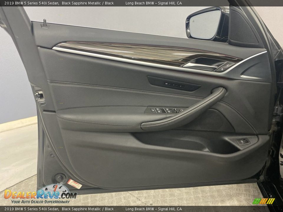 2019 BMW 5 Series 540i Sedan Black Sapphire Metallic / Black Photo #12