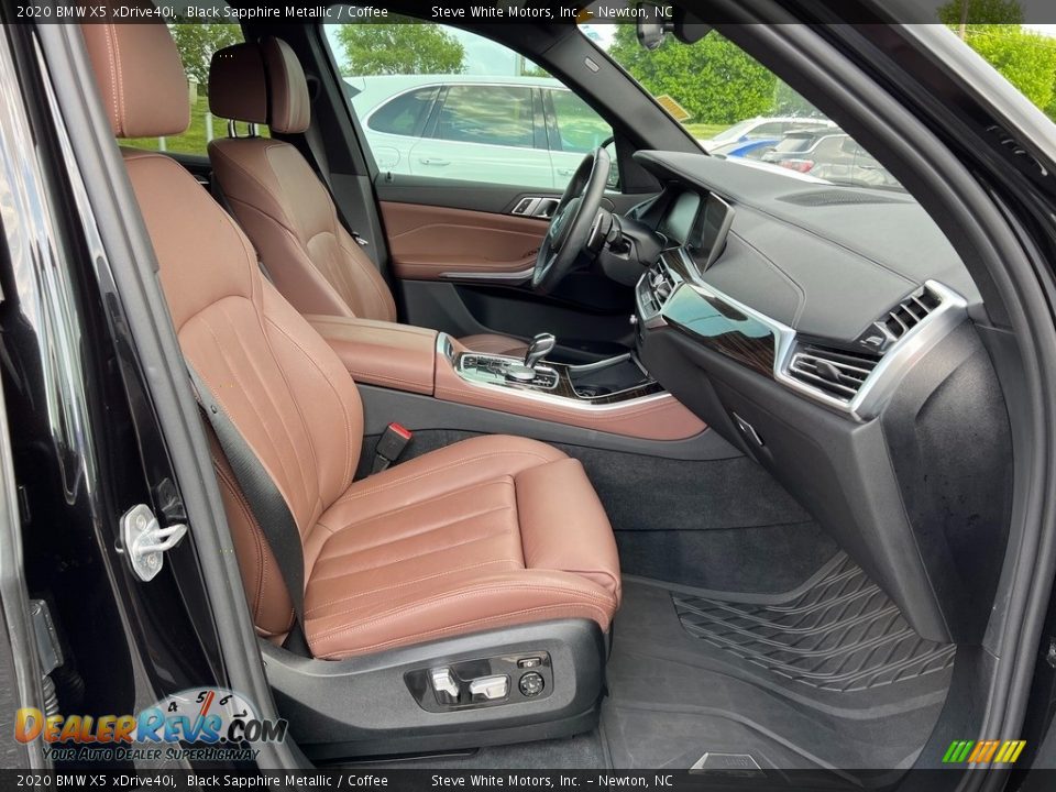 Front Seat of 2020 BMW X5 xDrive40i Photo #16