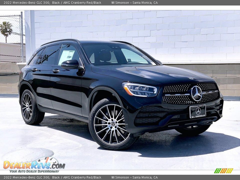 Front 3/4 View of 2022 Mercedes-Benz GLC 300 Photo #11
