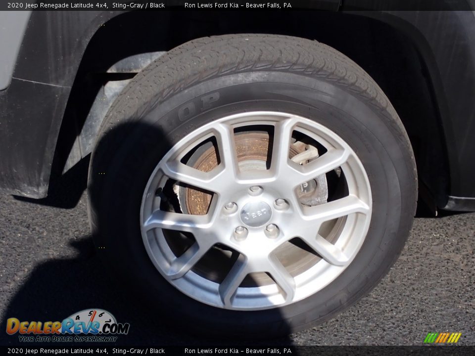 2020 Jeep Renegade Latitude 4x4 Sting-Gray / Black Photo #9