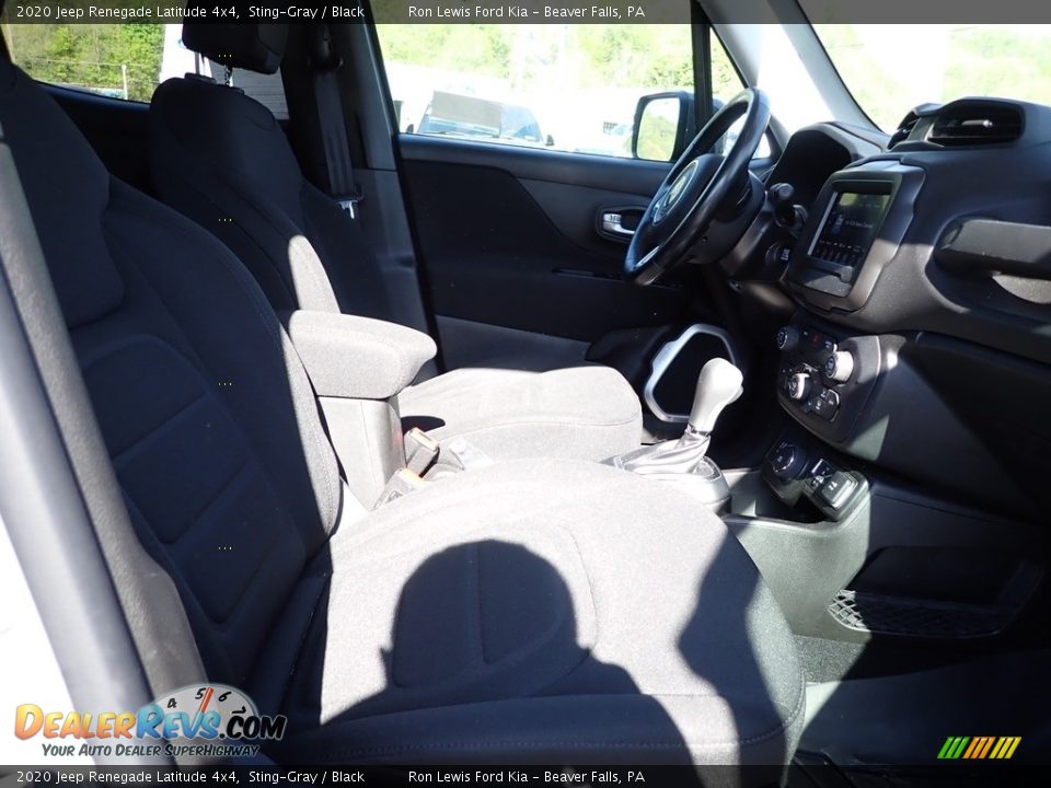 2020 Jeep Renegade Latitude 4x4 Sting-Gray / Black Photo #11