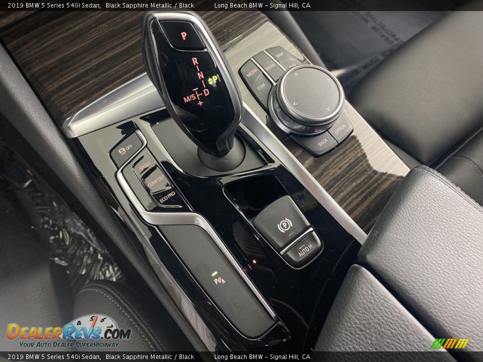 2019 BMW 5 Series 540i Sedan Black Sapphire Metallic / Black Photo #26