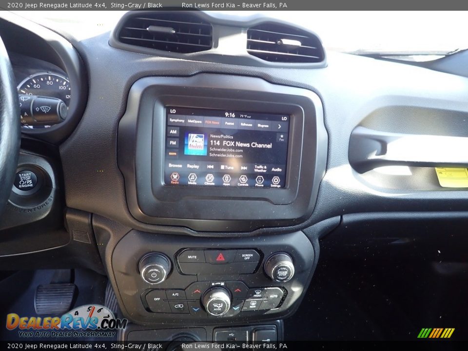 2020 Jeep Renegade Latitude 4x4 Sting-Gray / Black Photo #17