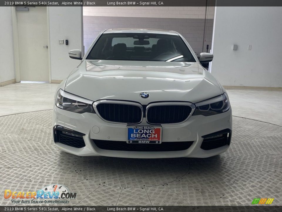 2019 BMW 5 Series 540i Sedan Alpine White / Black Photo #2