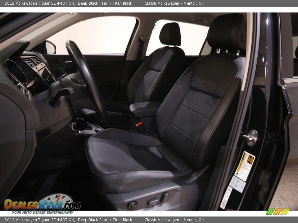 2019 Volkswagen Tiguan SE 4MOTION Deep Black Pearl / Titan Black Photo #5