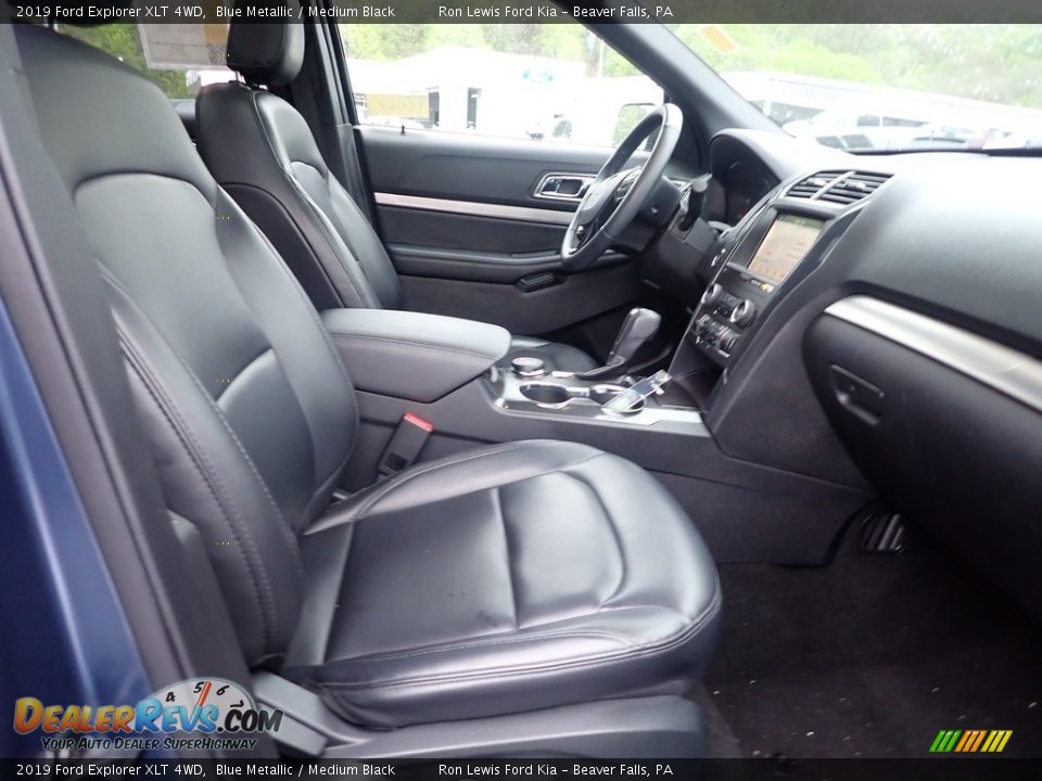 2019 Ford Explorer XLT 4WD Blue Metallic / Medium Black Photo #11