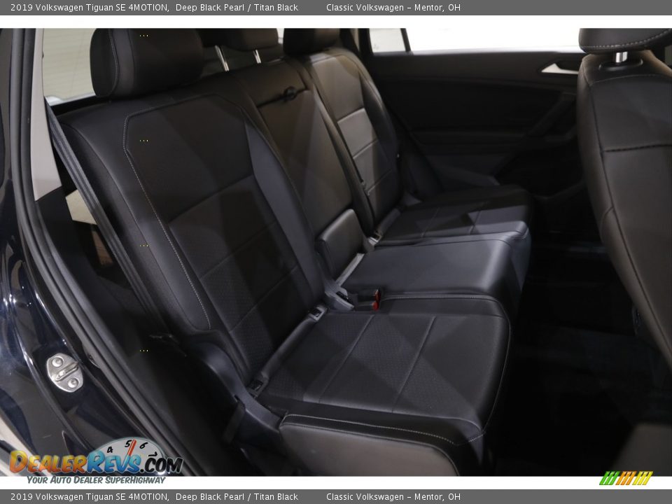 2019 Volkswagen Tiguan SE 4MOTION Deep Black Pearl / Titan Black Photo #15