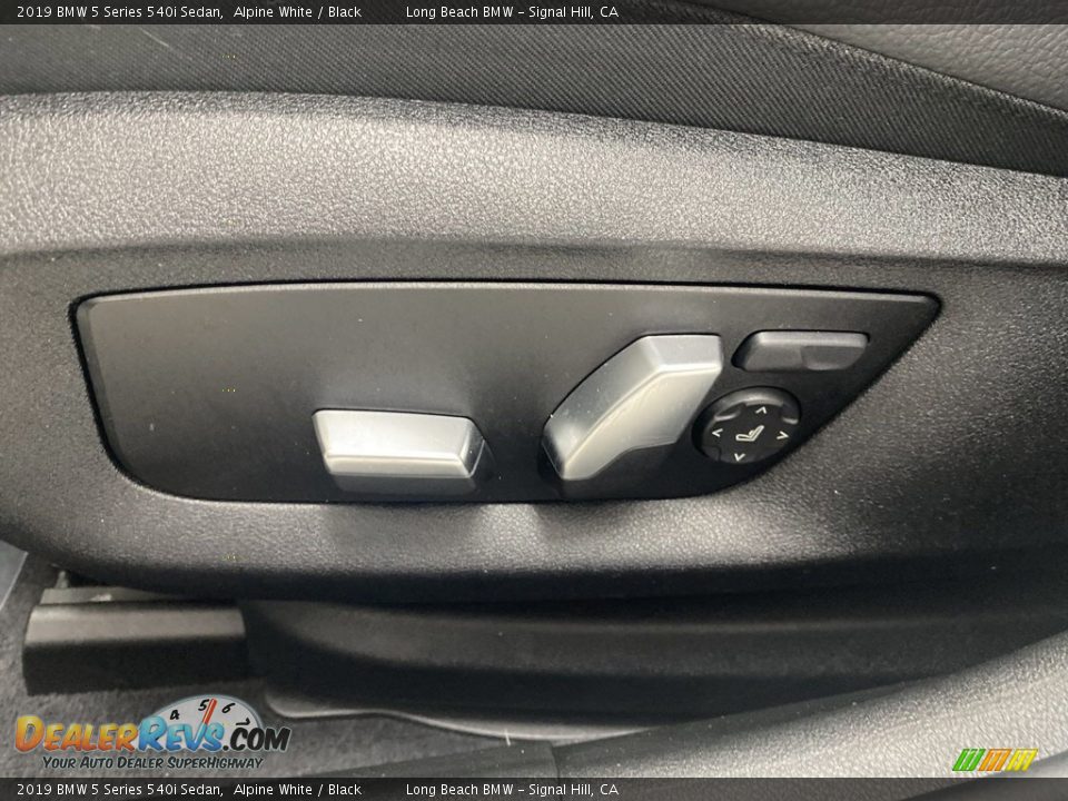 2019 BMW 5 Series 540i Sedan Alpine White / Black Photo #14