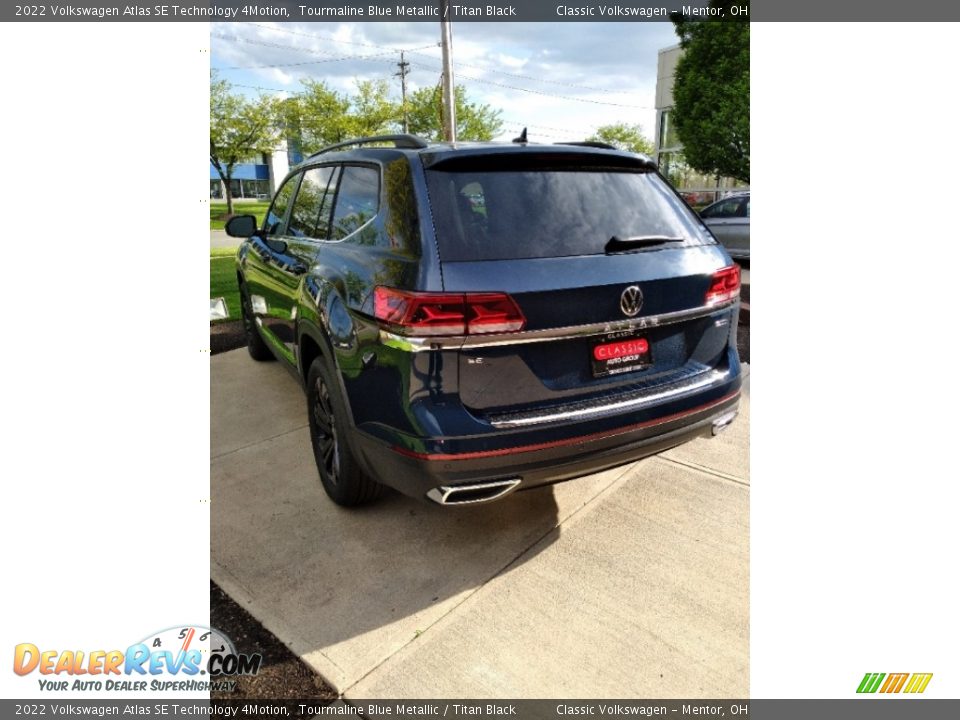 2022 Volkswagen Atlas SE Technology 4Motion Tourmaline Blue Metallic / Titan Black Photo #4