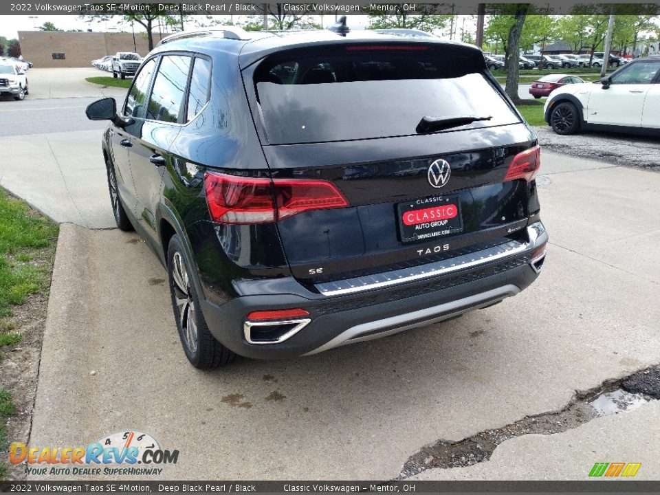 2022 Volkswagen Taos SE 4Motion Deep Black Pearl / Black Photo #4