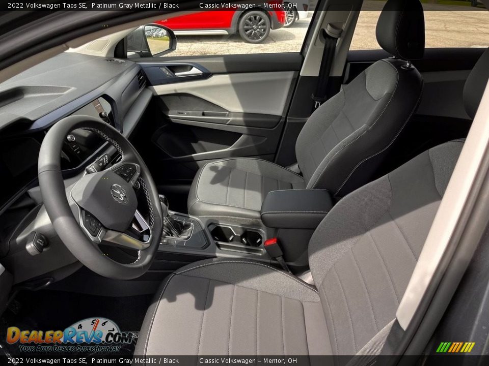 2022 Volkswagen Taos SE Platinum Gray Metallic / Black Photo #3