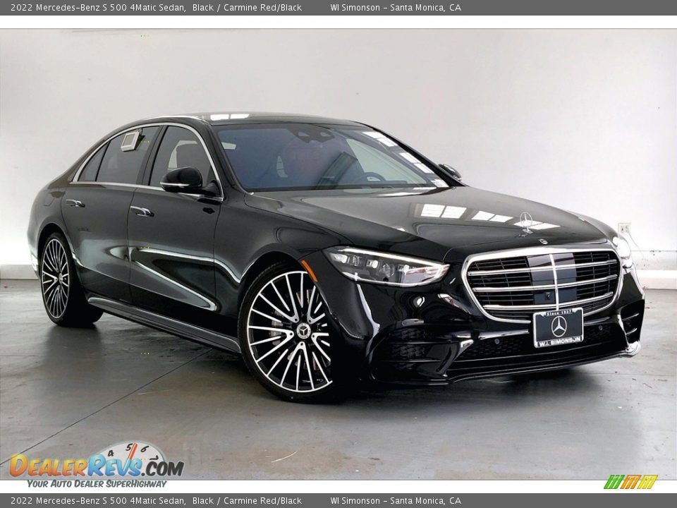 Front 3/4 View of 2022 Mercedes-Benz S 500 4Matic Sedan Photo #12