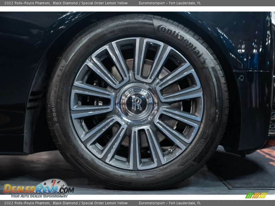 2022 Rolls-Royce Phantom  Wheel Photo #16