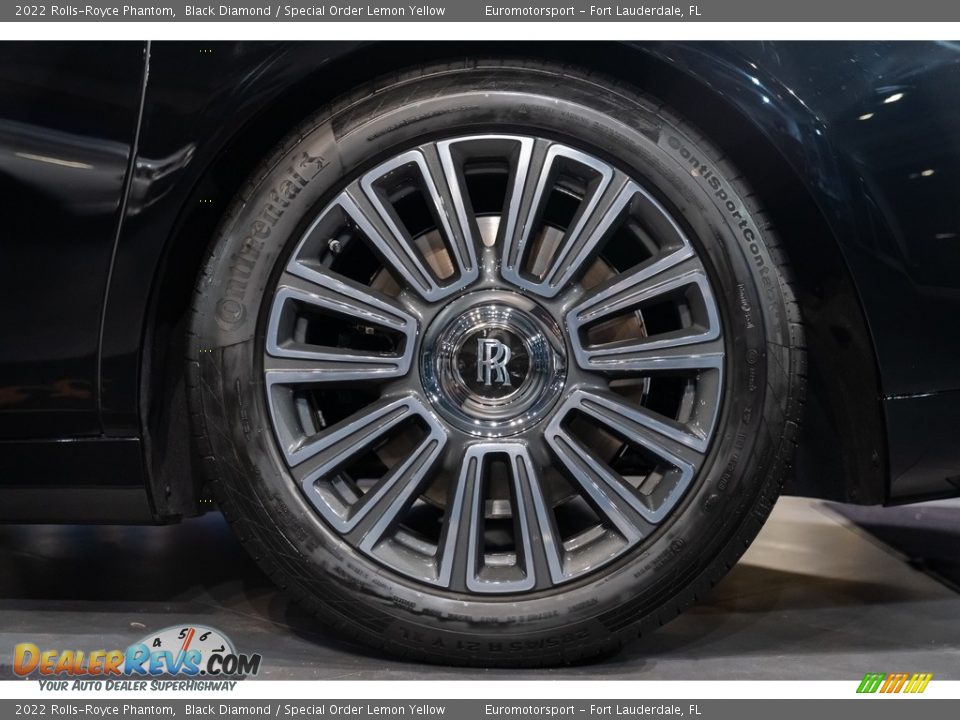 2022 Rolls-Royce Phantom  Wheel Photo #18