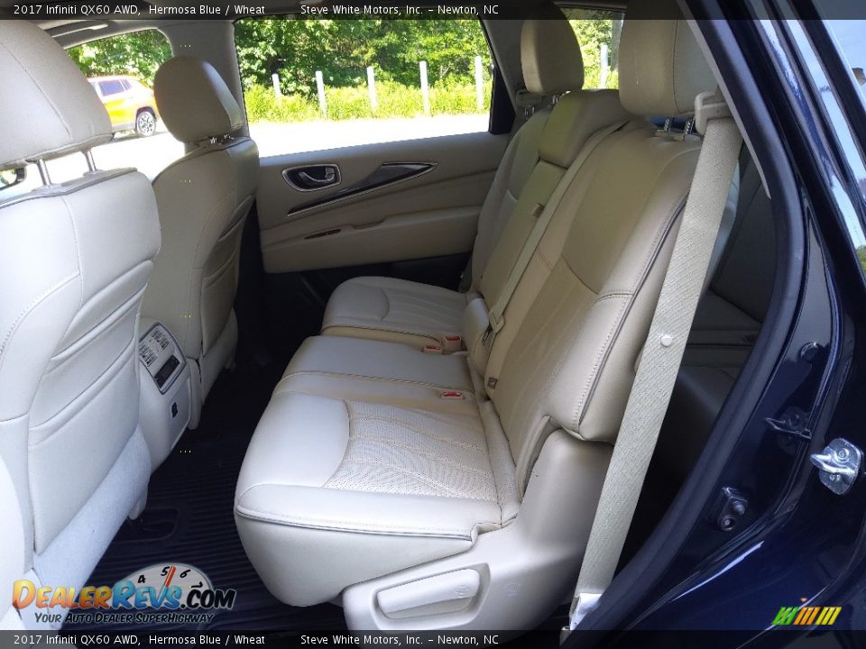 Rear Seat of 2017 Infiniti QX60 AWD Photo #14