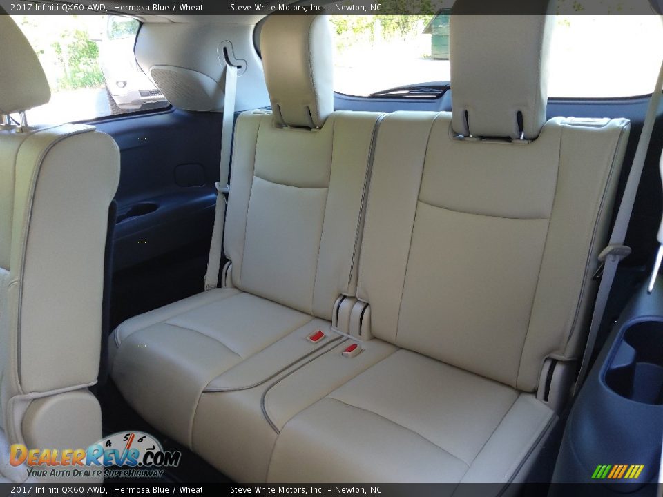 Rear Seat of 2017 Infiniti QX60 AWD Photo #15