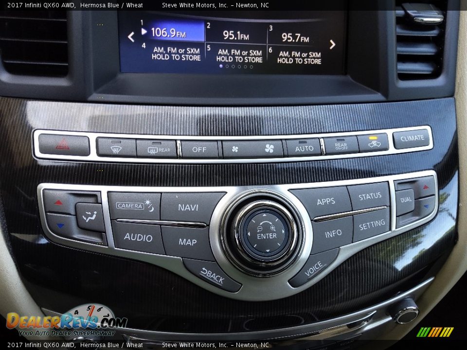 Controls of 2017 Infiniti QX60 AWD Photo #29