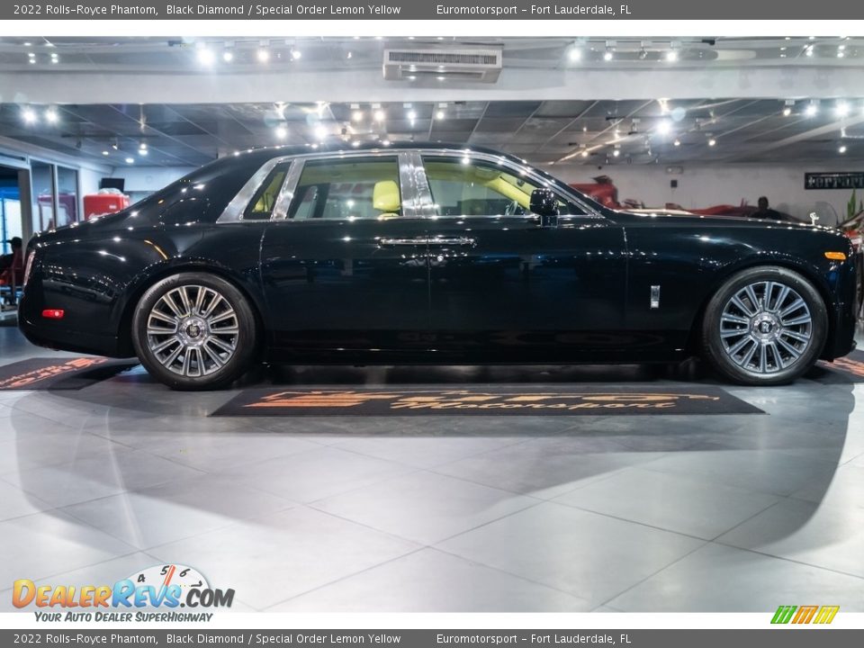 2022 Rolls-Royce Phantom Black Diamond / Special Order Lemon Yellow Photo #56