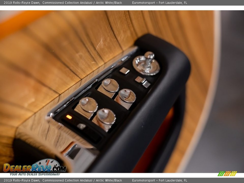 Controls of 2019 Rolls-Royce Dawn  Photo #18