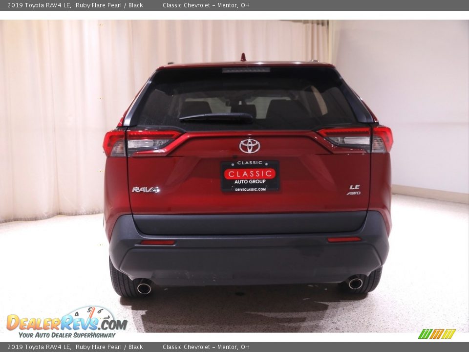 2019 Toyota RAV4 LE Ruby Flare Pearl / Black Photo #17