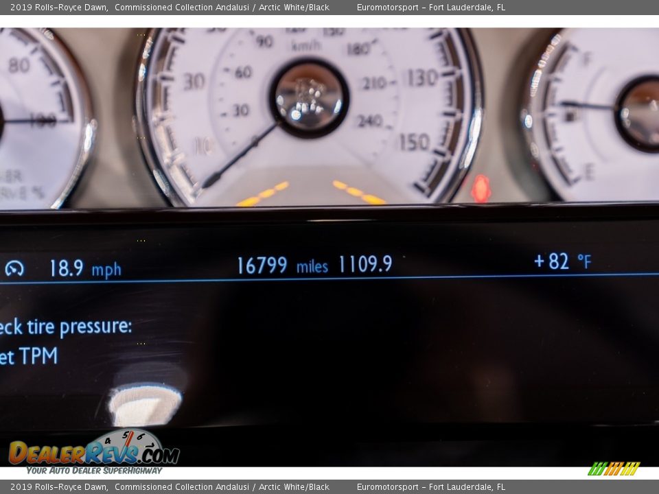 2019 Rolls-Royce Dawn Commissioned Collection Andalusi / Arctic White/Black Photo #25