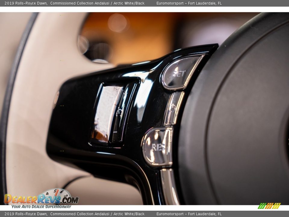 2019 Rolls-Royce Dawn  Steering Wheel Photo #27