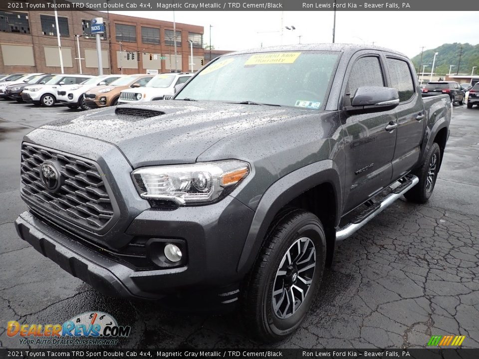 2021 Toyota Tacoma TRD Sport Double Cab 4x4 Magnetic Gray Metallic / TRD Cement/Black Photo #4