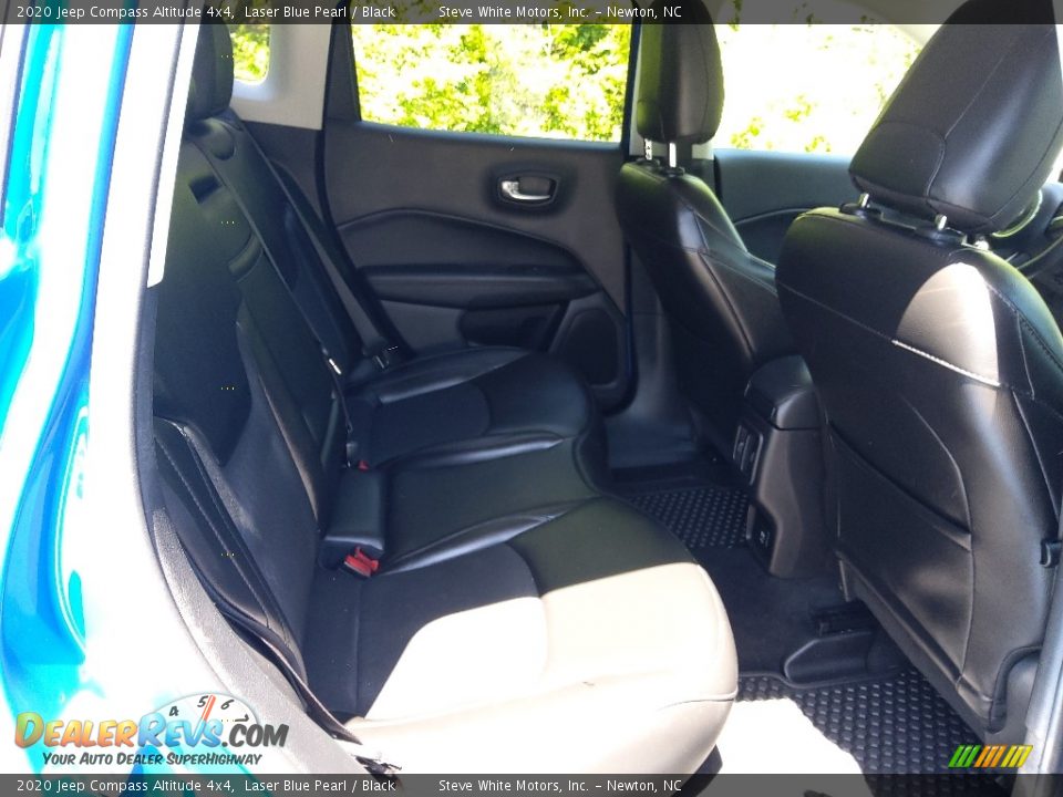 2020 Jeep Compass Altitude 4x4 Laser Blue Pearl / Black Photo #16