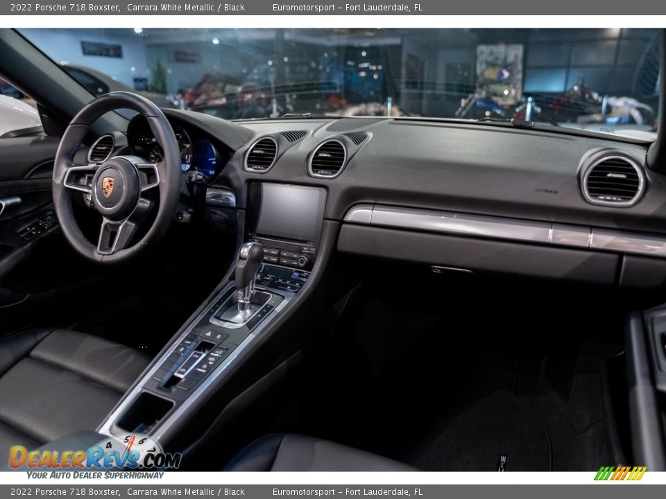 Dashboard of 2022 Porsche 718 Boxster  Photo #5