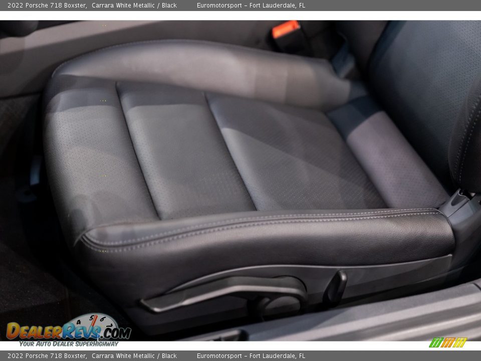 2022 Porsche 718 Boxster Carrara White Metallic / Black Photo #30