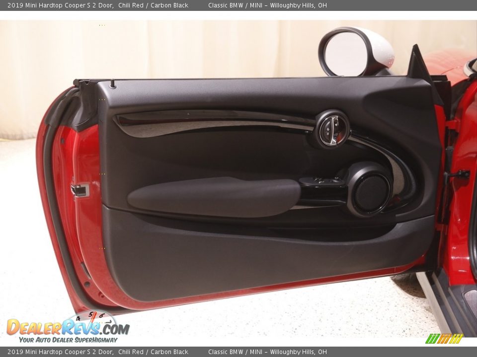 2019 Mini Hardtop Cooper S 2 Door Chili Red / Carbon Black Photo #4