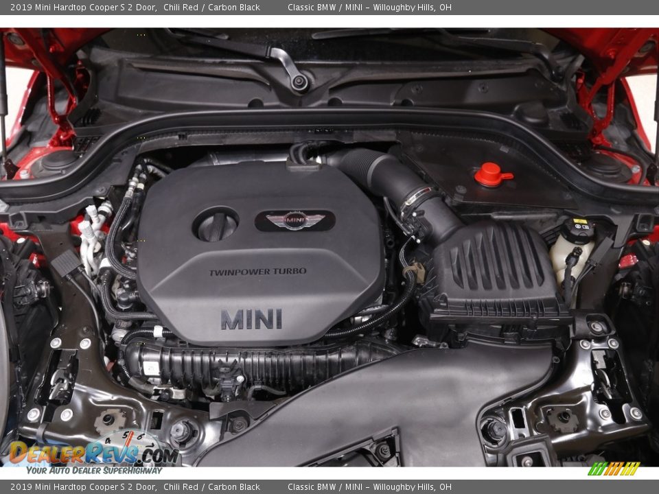 2019 Mini Hardtop Cooper S 2 Door Chili Red / Carbon Black Photo #17