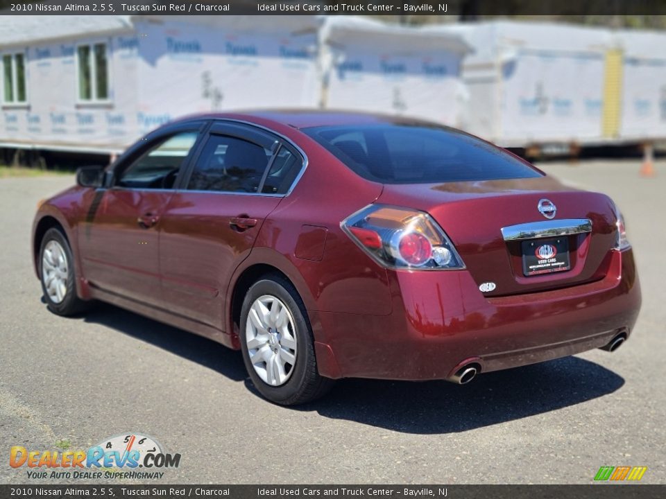 2010 Nissan Altima 2.5 S Tuscan Sun Red / Charcoal Photo #3