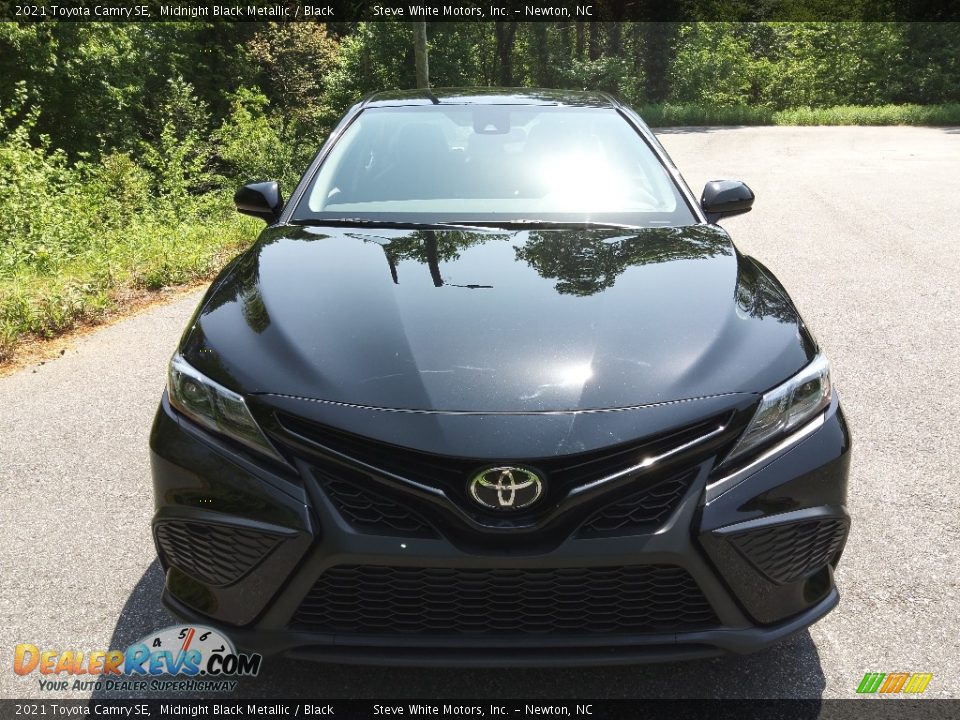 2021 Toyota Camry SE Midnight Black Metallic / Black Photo #3