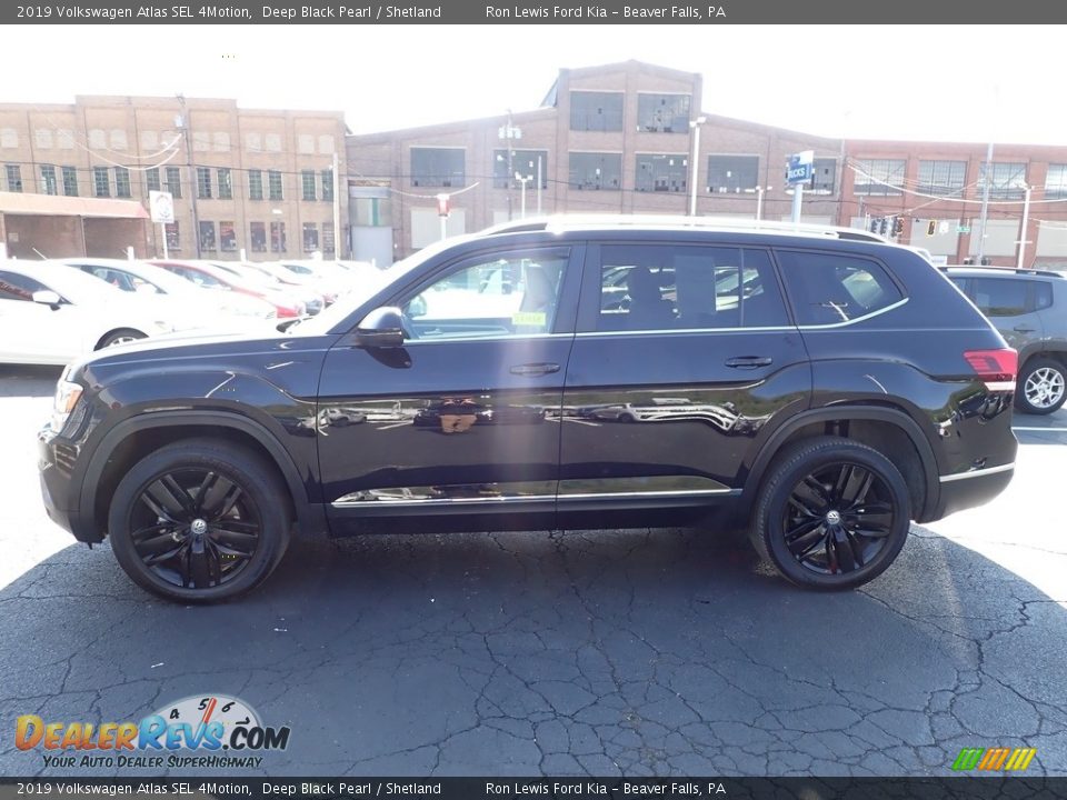 2019 Volkswagen Atlas SEL 4Motion Deep Black Pearl / Shetland Photo #5