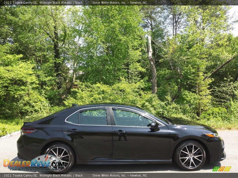 Midnight Black Metallic 2021 Toyota Camry SE Photo #5