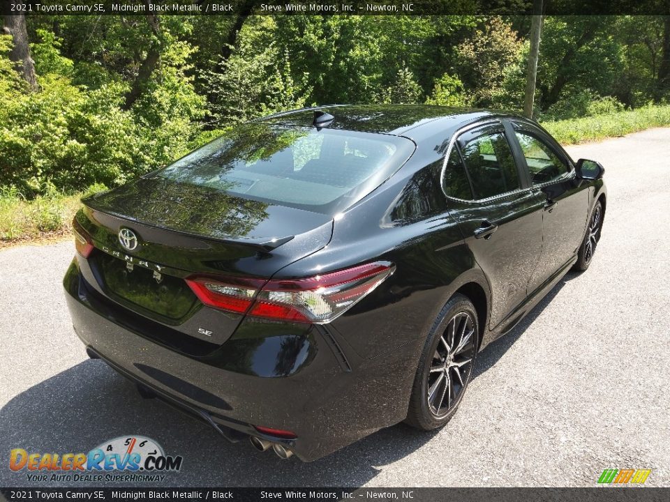 2021 Toyota Camry SE Midnight Black Metallic / Black Photo #6