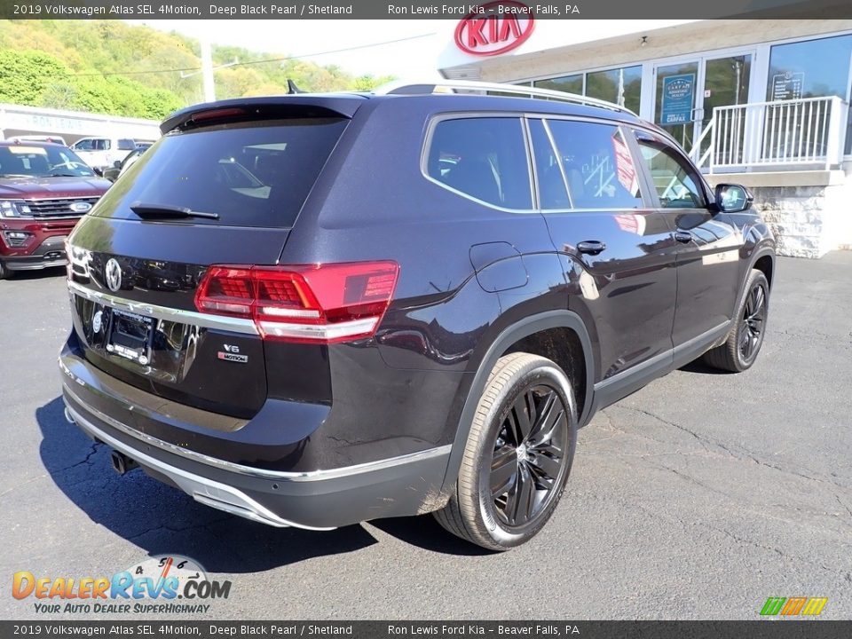 2019 Volkswagen Atlas SEL 4Motion Deep Black Pearl / Shetland Photo #8