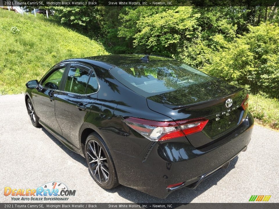 2021 Toyota Camry SE Midnight Black Metallic / Black Photo #8