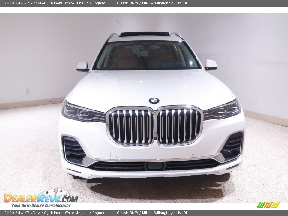 2020 BMW X7 xDrive40i Mineral White Metallic / Cognac Photo #2